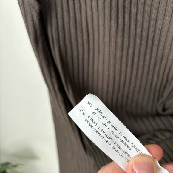 Zara Ribbed Knit Skirt Set - Picture 5 of 7